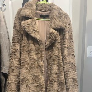 Kenneth Cole New York . Plus Size Grooved Faux Fur Notch Collar Coat . Size 2X